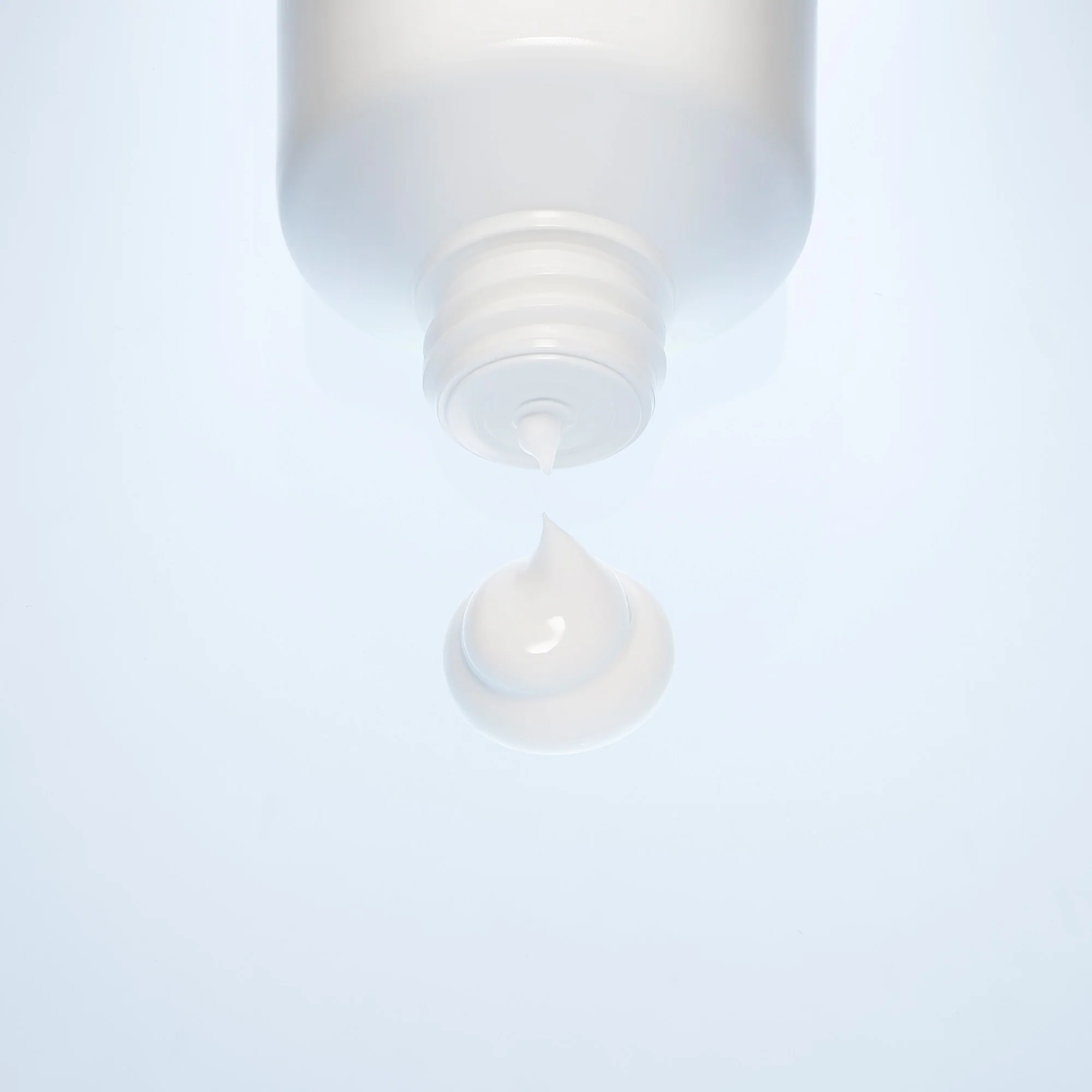 PURIFYING CREAM CLEANSER - Image 4